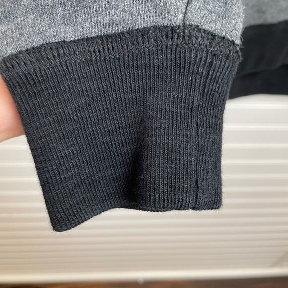 J Crew Floral Graphic Crewneck Sweatshirt Size M - Picture 4 of 9